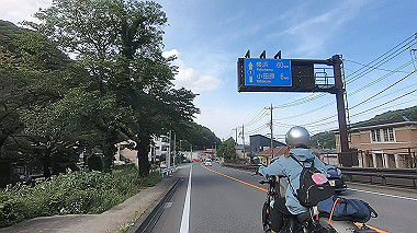 gx011398.mp4_snapshot_00.06_thumb.jpg