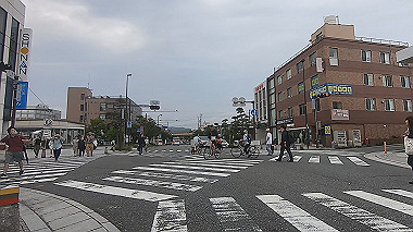 gx011402.mp4_snapshot_00.31_thumb.jpg