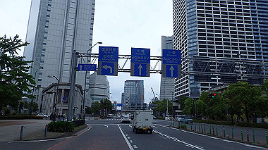 p5270419_thumb.jpg