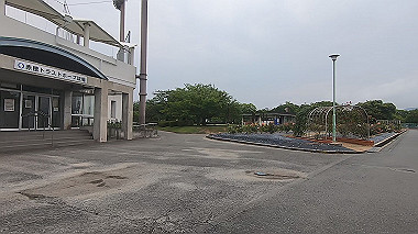 gx011577.mp4_snapshot_00.48_thumb.jpg