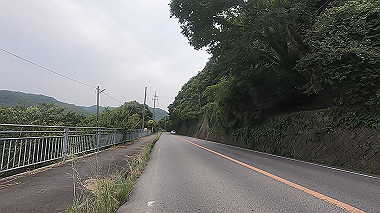 gx011588.mp4_snapshot_00.21_thumb.jpg