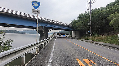 gx011599.mp4_snapshot_01.33_thumb.jpg