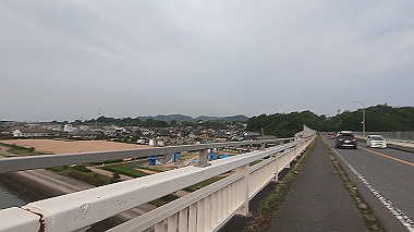 gx011676.mp4_snapshot_01.32_thumb.jpg