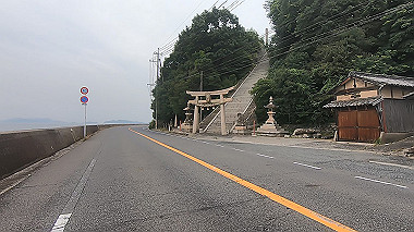 gx011703.mp4_snapshot_00.13_thumb.jpg