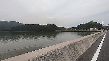 gx011706.mp4_snapshot_00.31_thumb.jpg