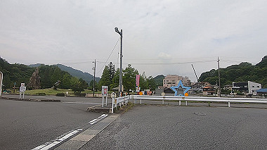 gx011707.mp4_snapshot_01.31_thumb.jpg