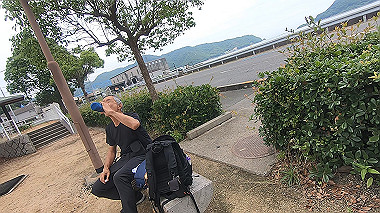 gx011745.mp4_snapshot_03.37_thumb.jpg
