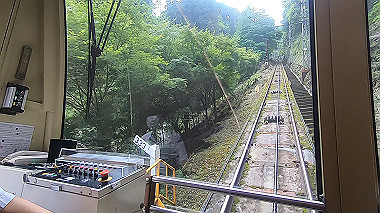 gx011768.mp4_snapshot_01.37_thumb.jpg