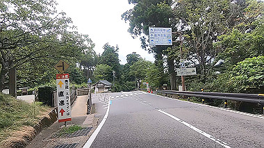 gx011790.mp4_snapshot_05.41_thumb.jpg