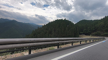 gx011794.mp4_snapshot_00.01_thumb.jpg