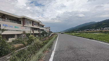 gx011826.mp4_snapshot_01.02_thumb.jpg