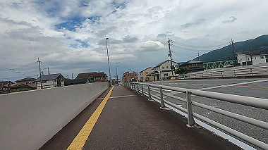 gx011827.mp4_snapshot_00.40_thumb.jpg