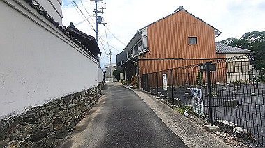 gx011828.mp4_snapshot_00.03_thumb.jpg