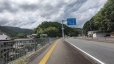 gx011832.mp4_snapshot_00.04_thumb.jpg