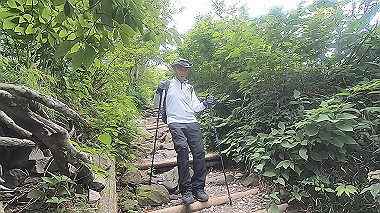 gx011880.mp4_snapshot_00.18_thumb.jpg