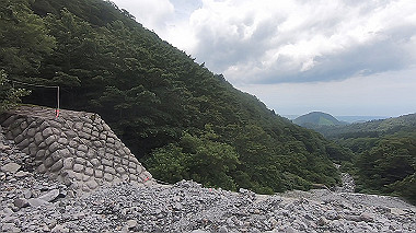 gx011886.mp4_snapshot_00.01_thumb.jpg