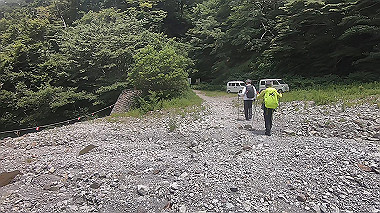 gx011888.mp4_snapshot_00.05_thumb.jpg