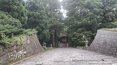 gx011891.mp4_snapshot_01.02_thumb.jpg