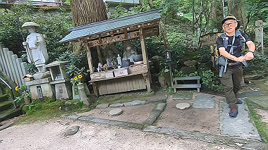gx011901.mp4_snapshot_00.18_thumb.jpg