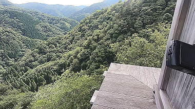 gx011912.mp4_snapshot_00.48_thumb.jpg
