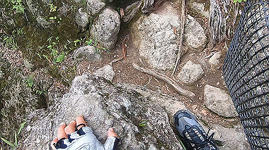 gx011913.mp4_snapshot_01.20_thumb.jpg