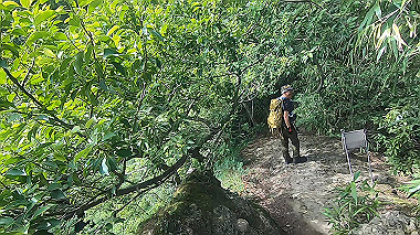 gx011913.mp4_snapshot_02.57_thumb.jpg