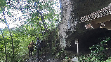 gx011920.mp4_snapshot_01.35_thumb.jpg