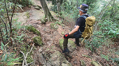 gx011926.mp4_snapshot_00.22_thumb.jpg