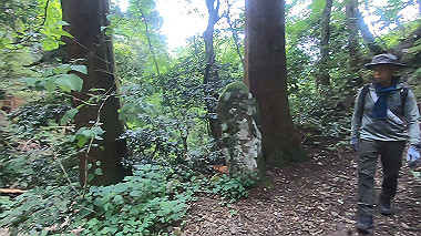 gx011931.mp4_snapshot_01.51_thumb.jpg