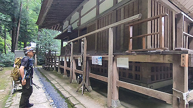 gx011932.mp4_snapshot_01.57_thumb.jpg