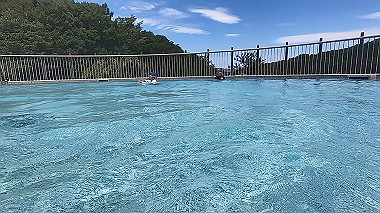 gx012000.mp4_snapshot_00.05_thumb.jpg