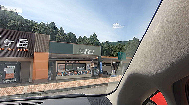 gx012023.mp4_snapshot_00.03_thumb.jpg