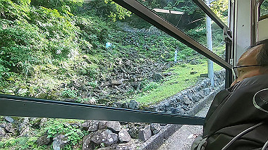 gx012058.mp4_snapshot_01.28_thumb.jpg
