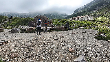 gx012075.mp4_snapshot_02.59_thumb.jpg