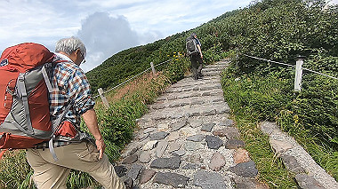 gx012078.mp4_snapshot_00.30_thumb.jpg