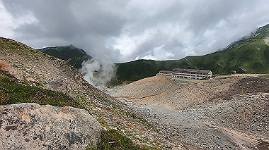 gx012084.mp4_snapshot_00.01_thumb.jpg