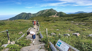 gx012103.mp4_snapshot_00.05_thumb.jpg