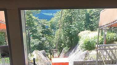 gx012125.mp4_snapshot_00.01_thumb.jpg