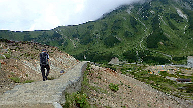 p8220507_thumb.jpg