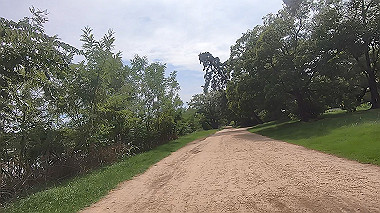 gx012184.mp4_snapshot_00.15_thumb.jpg