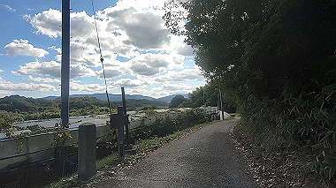 gx012253.mp4_snapshot_01.43_thumb.jpg