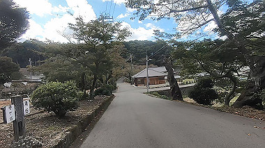 gx012260.mp4_snapshot_00.23_thumb.jpg