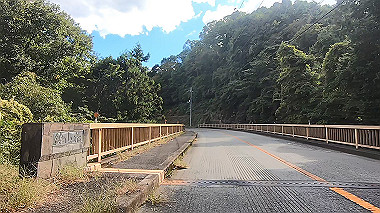 gx012270.mp4_snapshot_00.14_thumb.jpg