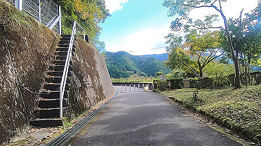gx012272.mp4_snapshot_01.21_thumb.jpg