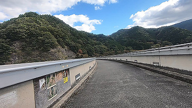 gx012273.mp4_snapshot_00.02_thumb.jpg