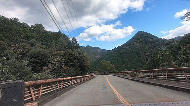 gx012276.mp4_snapshot_00.33_thumb.jpg