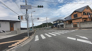 gx012303.mp4_snapshot_00.09_thumb.jpg