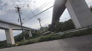 gx012307.mp4_snapshot_01.43_thumb.jpg