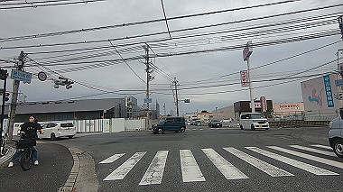 gx012328.mp4_snapshot_00.20_thumb.jpg
