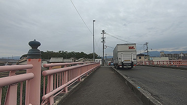 gx012332.mp4_snapshot_00.09_thumb.jpg